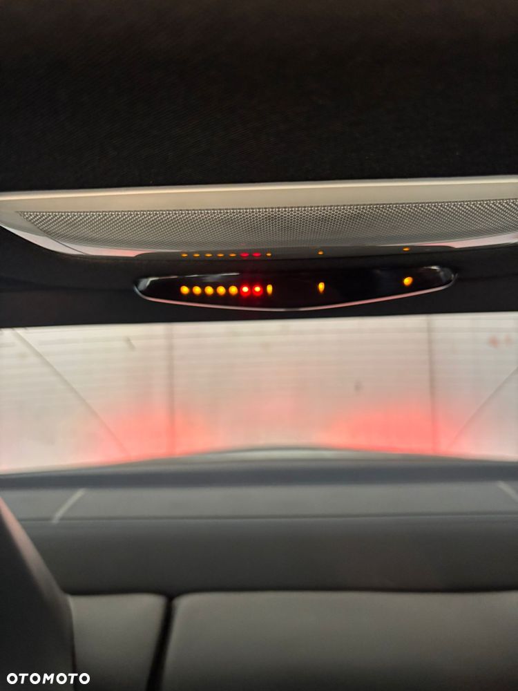 Mercedes-Benz Klasa E 250 CDI 7G-TRONIC - 24