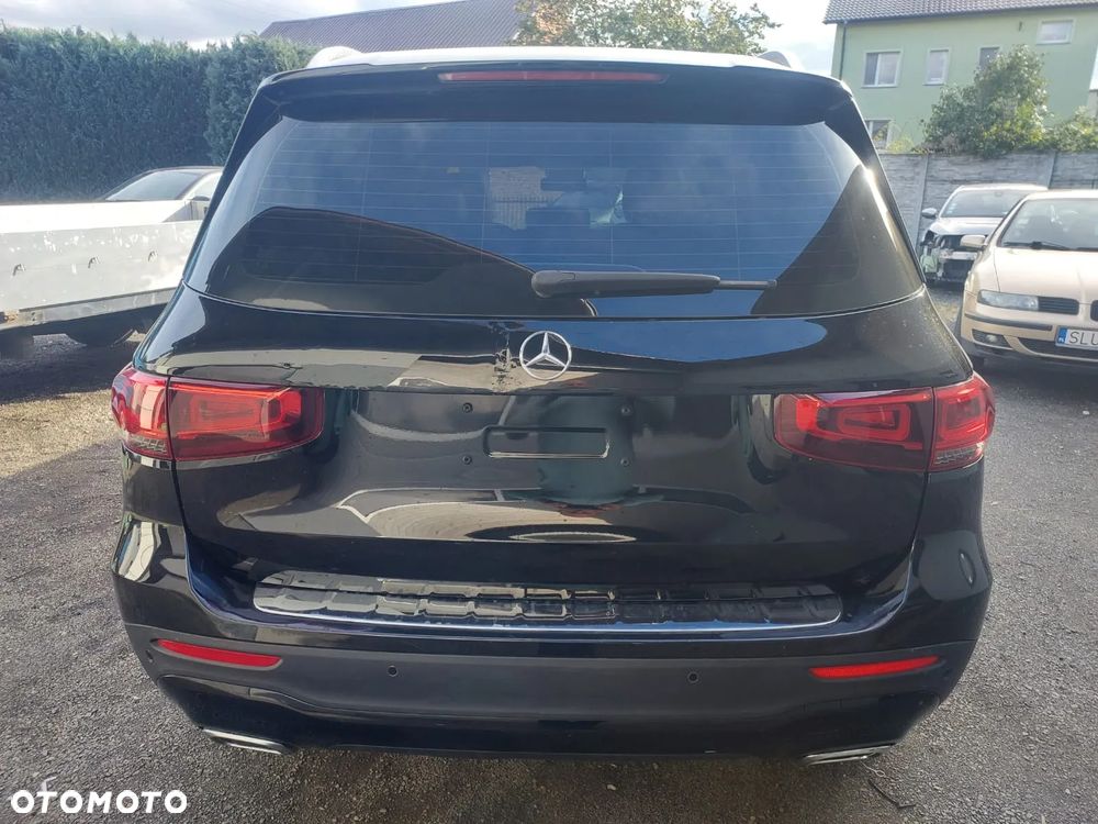 Mercedes-Benz GLB 200 d 8G-DCT AMG Line - 3