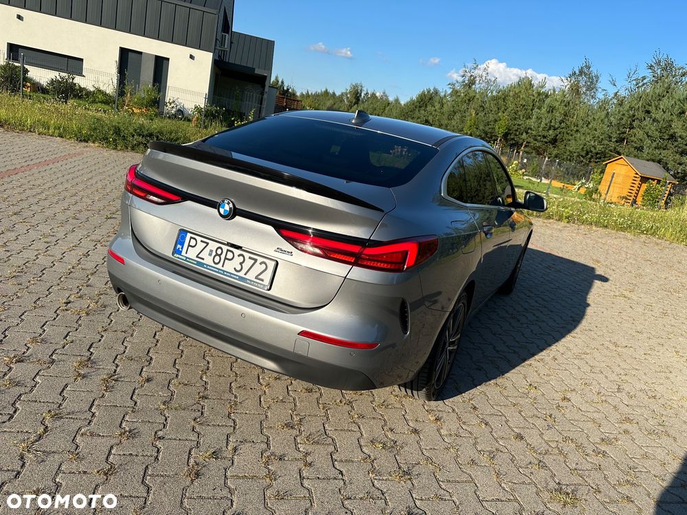BMW Seria 2 218i - 6