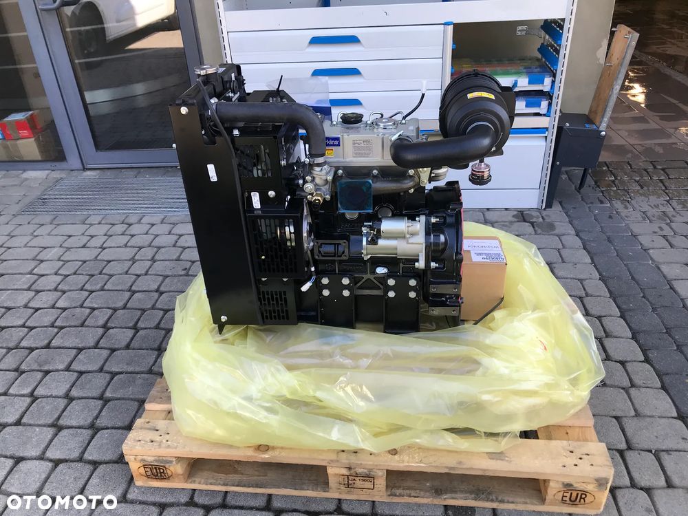 SILNIK Perkins 403D-11 403D 11 16000netto - 4