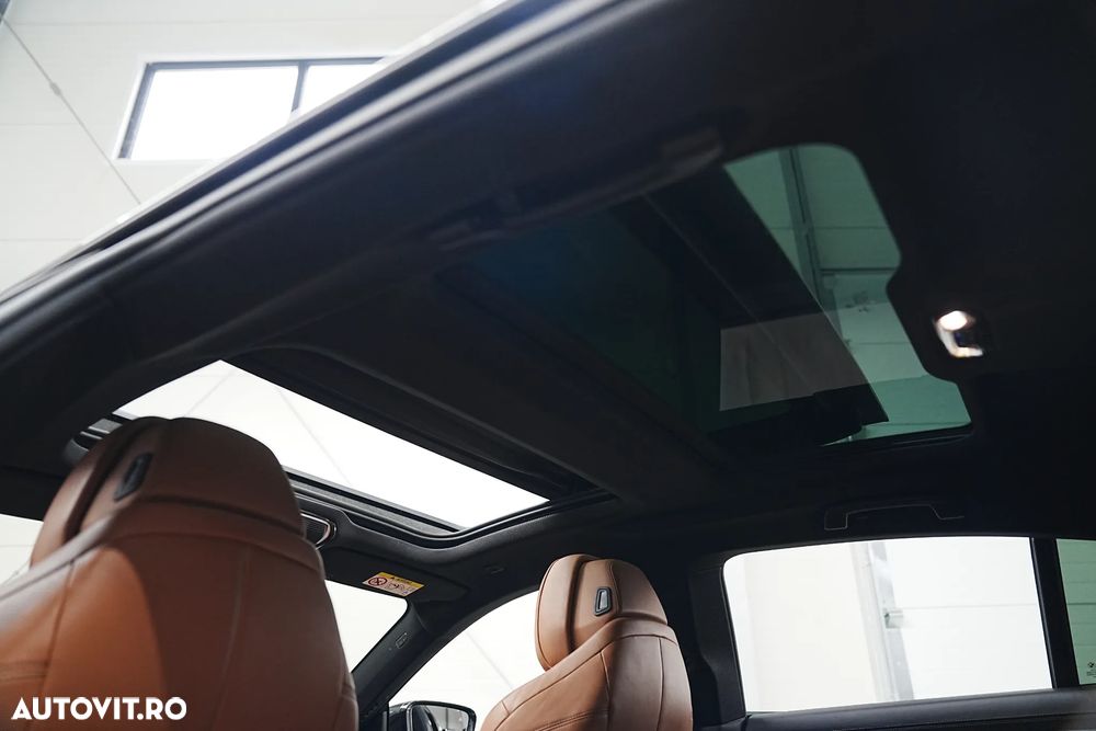 BMW Seria 8 840i - 12