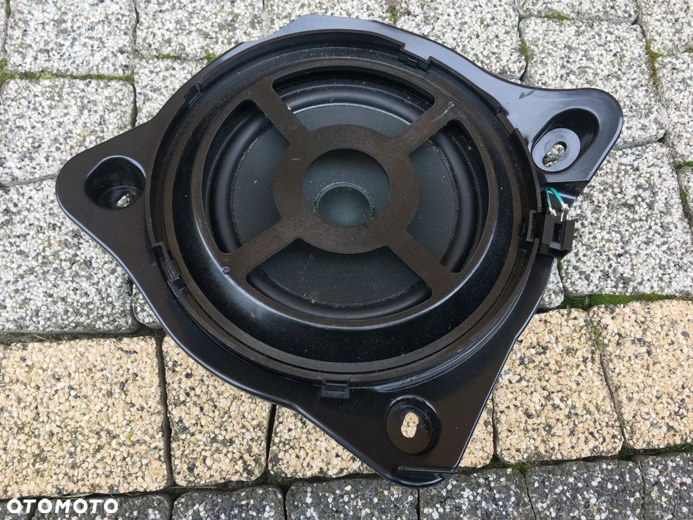 Mercedes W213 Głośnik Drzwi Przód A2058201602 - 2