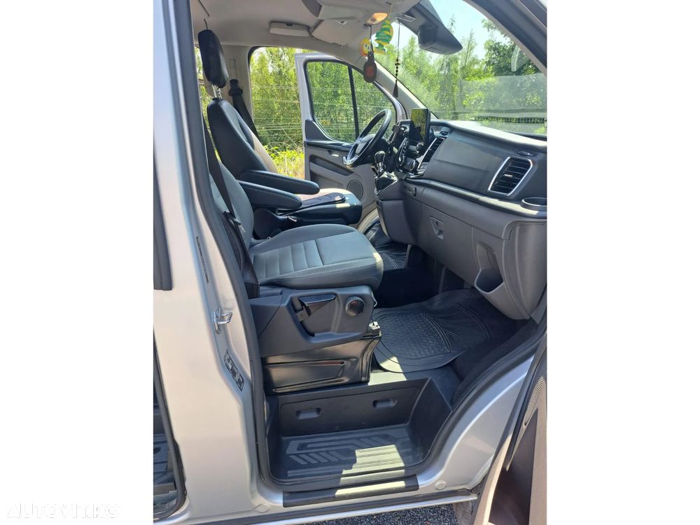 Ford Transit Custom - 13