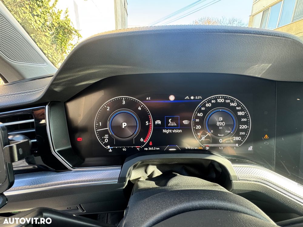 Volkswagen Touareg V6 TDI R-Style - 16