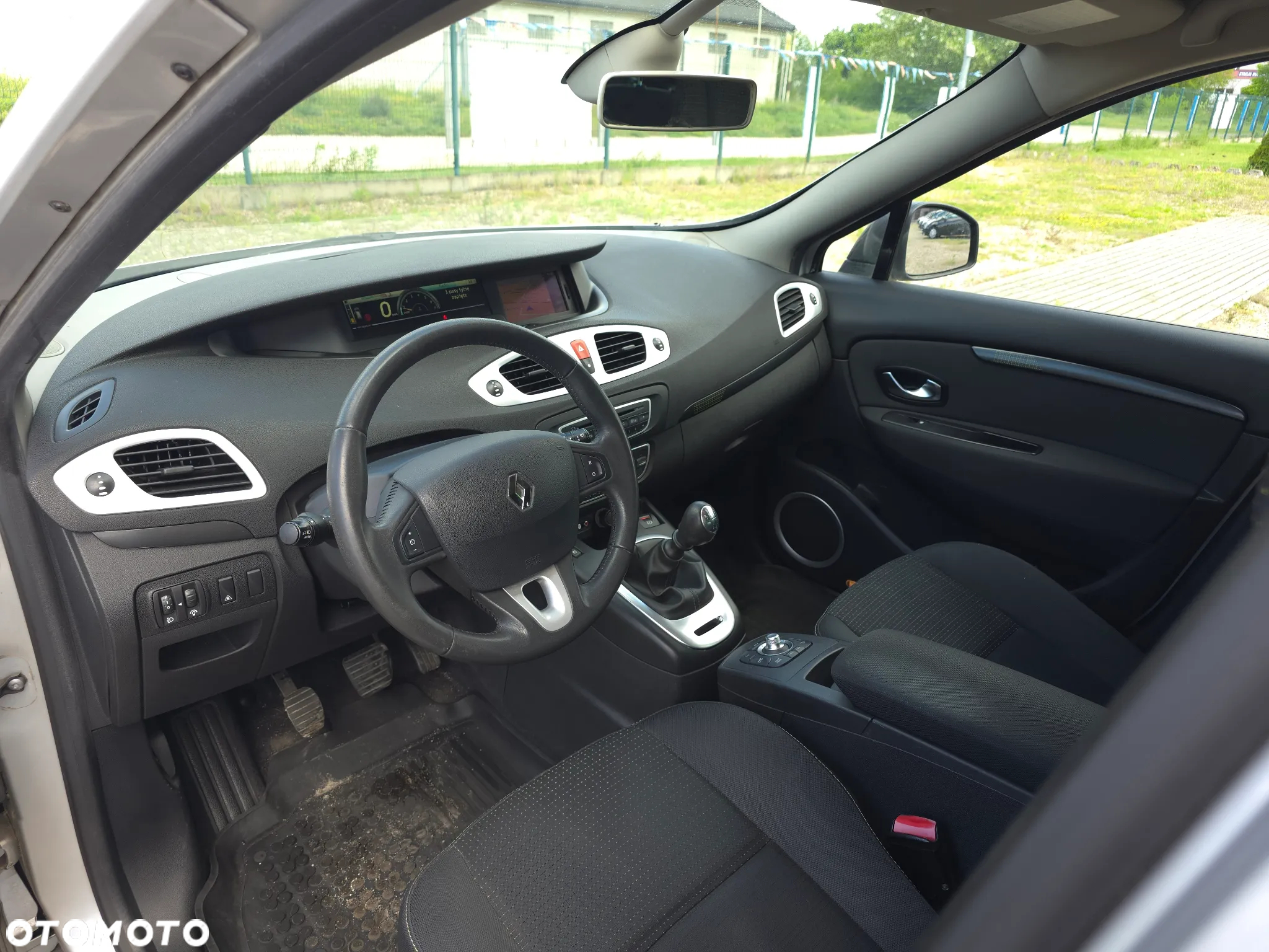 Renault Grand Scenic Gr 1.4 16V TCE Tech Run - 17