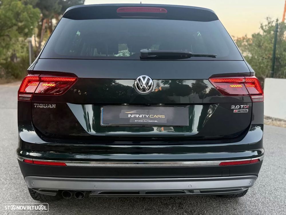 VW Tiguan 2.0 TDI Highline DSG 4Motion - 17