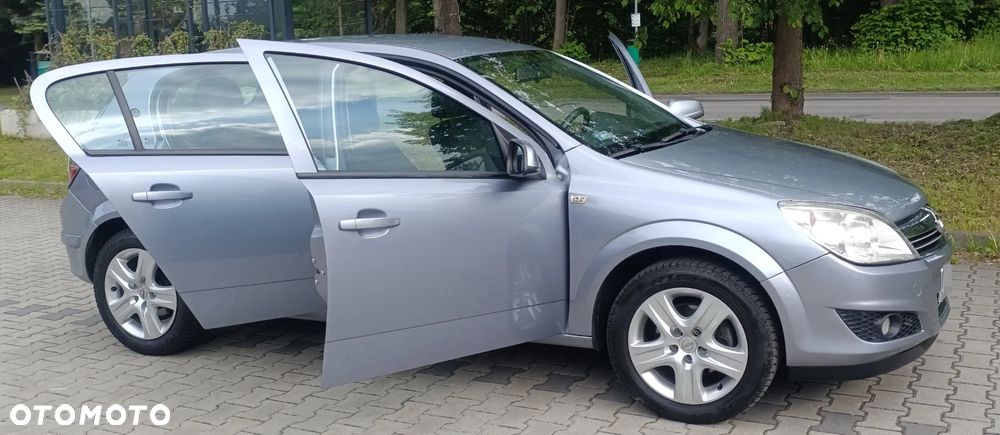 Opel Astra 1.4 Selection - 9