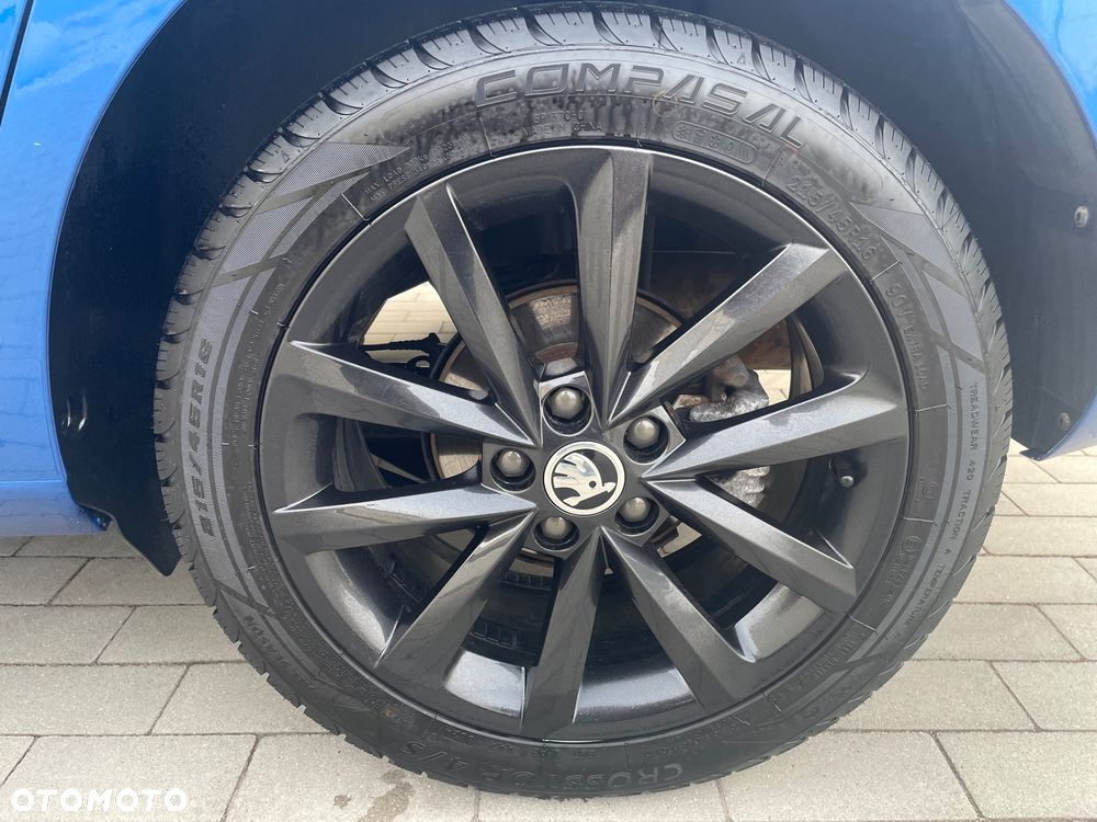 Skoda RAPID Spb 1.0 TSI Style - 27