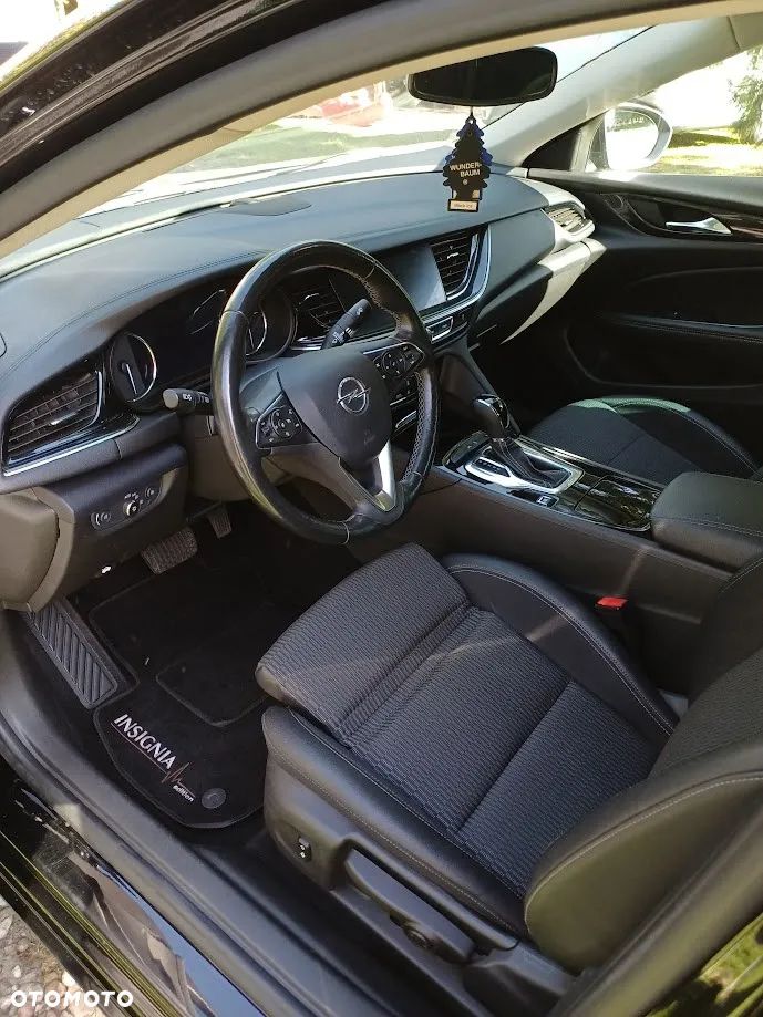 Opel Insignia - 14