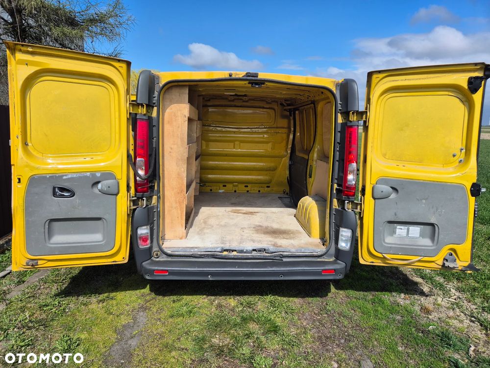 Renault Trafic - 13