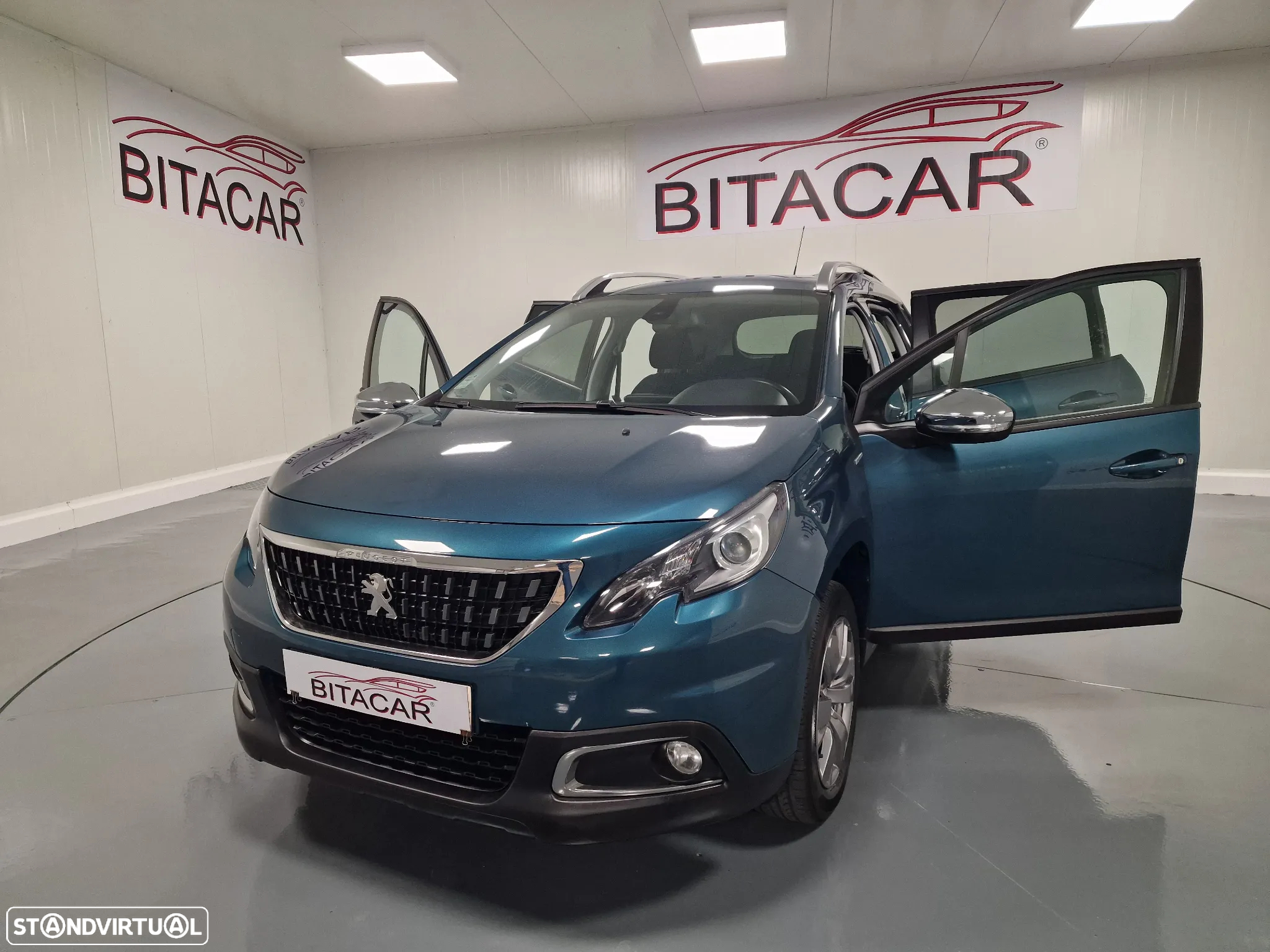 Peugeot 2008 1.2 PureTech Style - 17