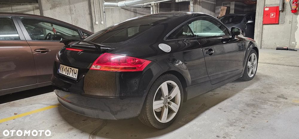 Audi TT Coupé 2.0 TDI Quattro - 4