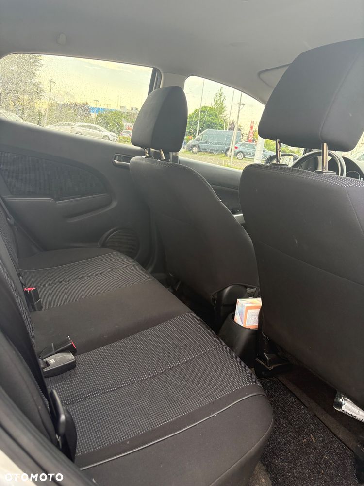 Mazda 2 1.5 Dynamic - 8