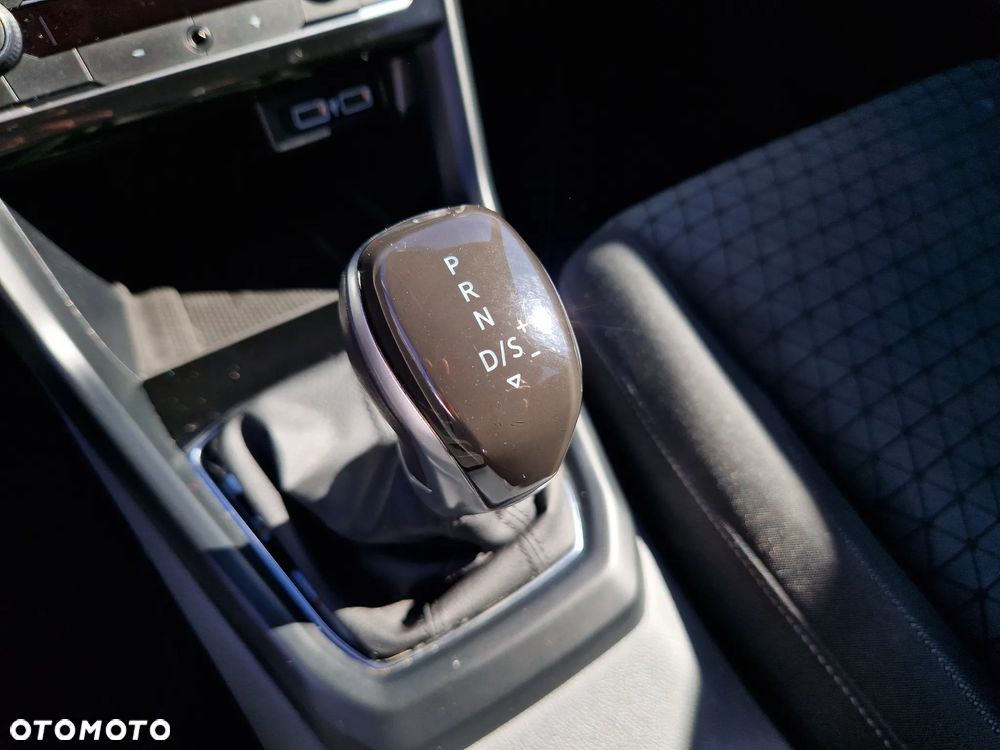 Volkswagen T-Cross 1.0 TSI OPF DSG Life - 33