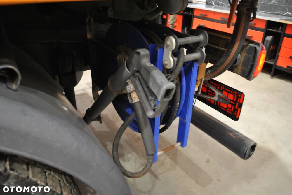 MAN TGM 18.240 Zamiatarka BEAM 8000 Szczotki L/R Karcher 2 Silniki - 9