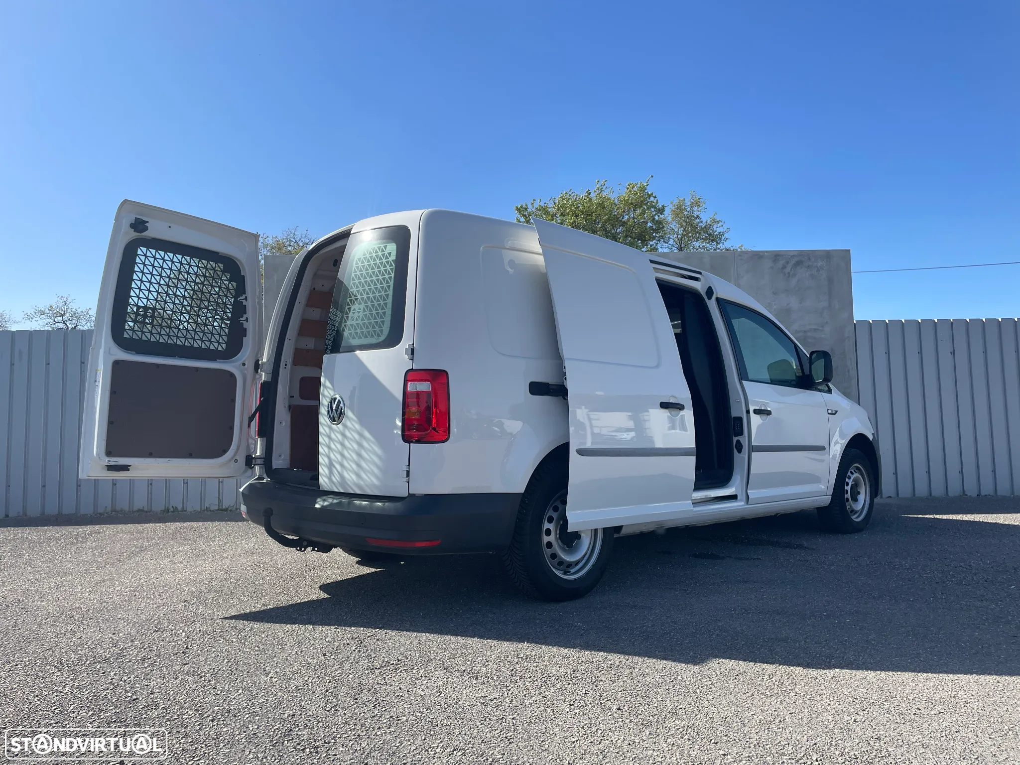 VW Caddy Maxi 2.0 TDI - 16