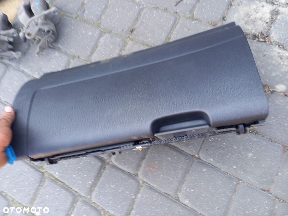 Schowek pasażera skoda octavia 2 06r - 2