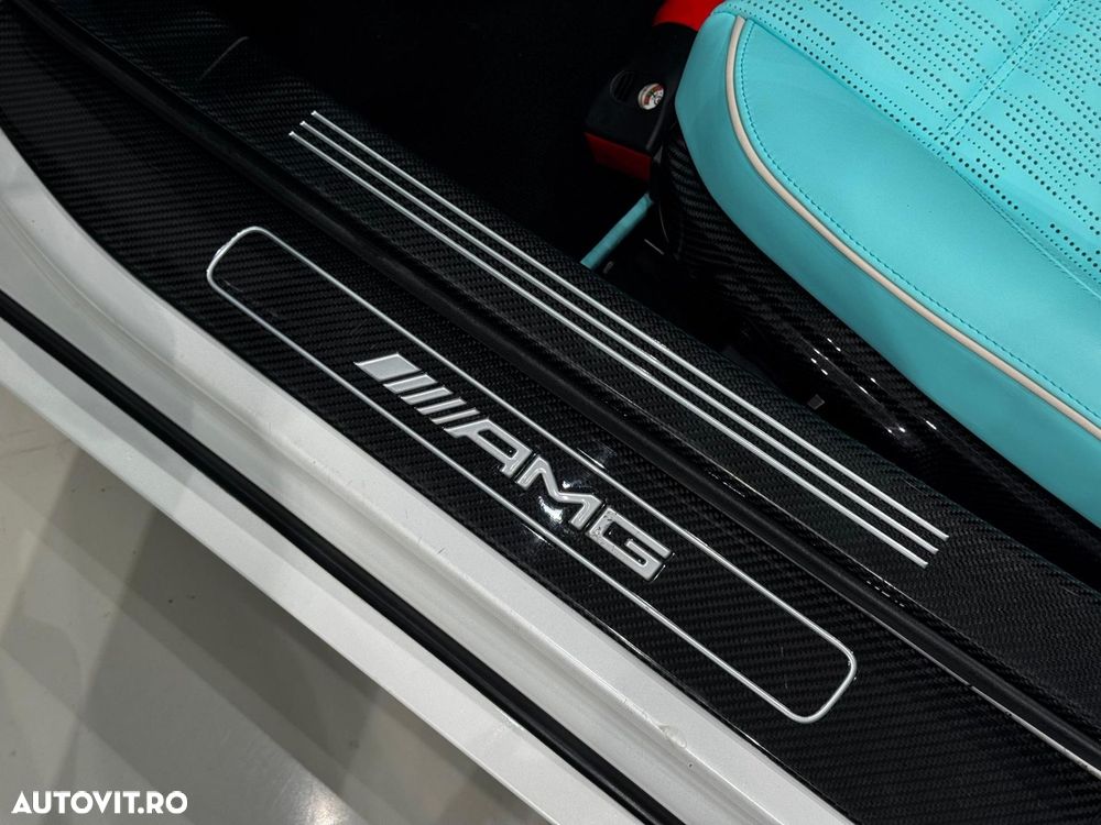 Mercedes-Benz SLS 63 AMG - 24