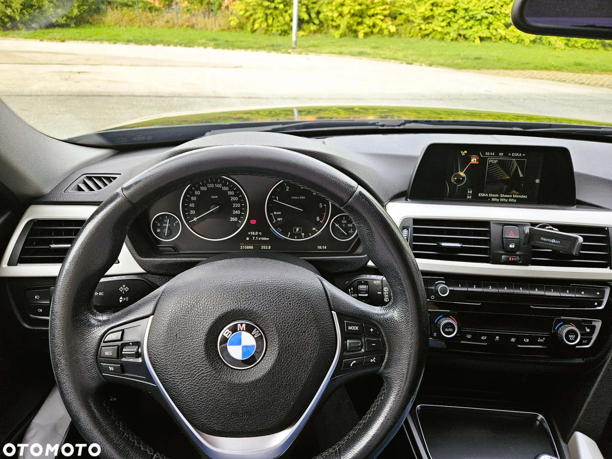BMW Seria 3 320d - 11