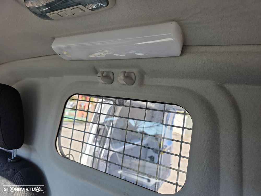 Ford Transit Custom 2.2 TDCI 270 L1 - 21