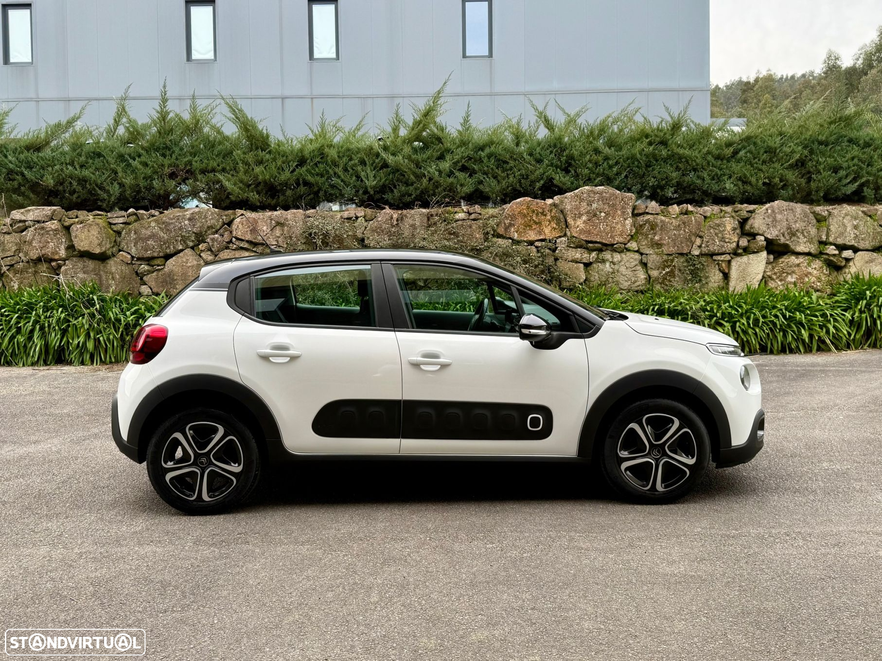 Citroën C3 Pure Tech S&S Shine - 8