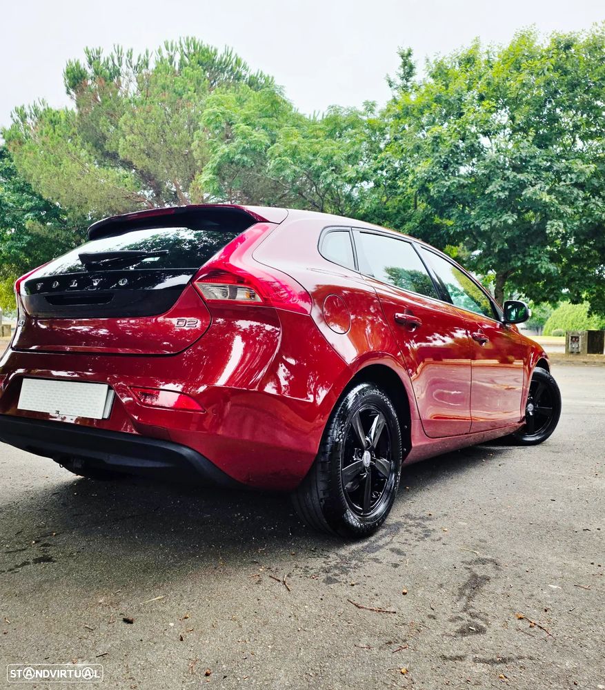 Volvo V40 1.6 D2 Eco R-Design - 9