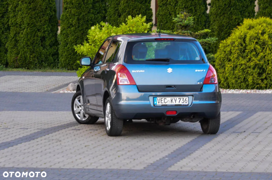 Suzuki Swift 1.3 4x4 Comfort - 17