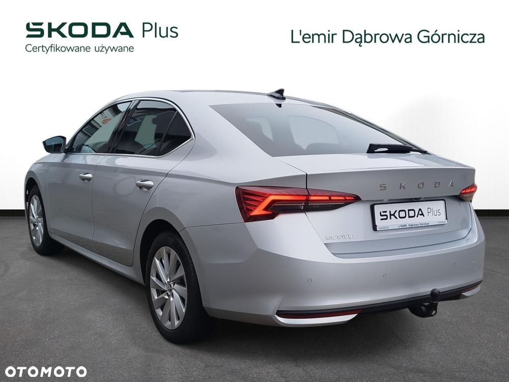 Skoda Octavia 1.5 TSI Selection - 5