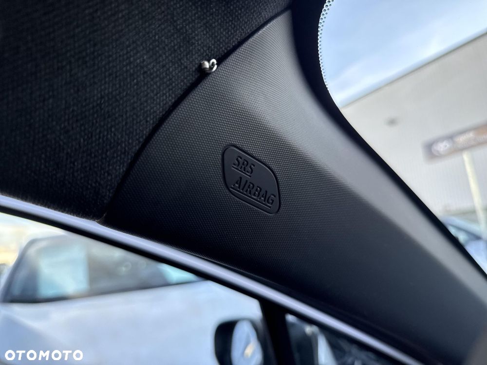 Toyota C-HR 1.8 Hybrid GPF GR Sport - 26