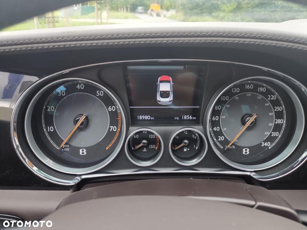 Bentley Continental GT V8 S - 17