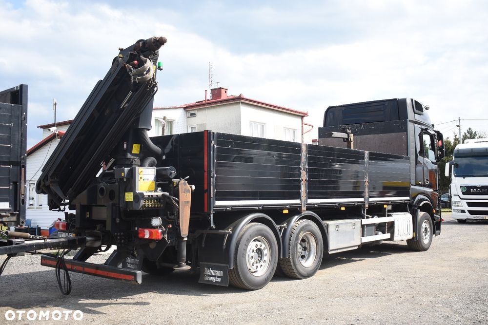 Mercedes-Benz Actros - 5