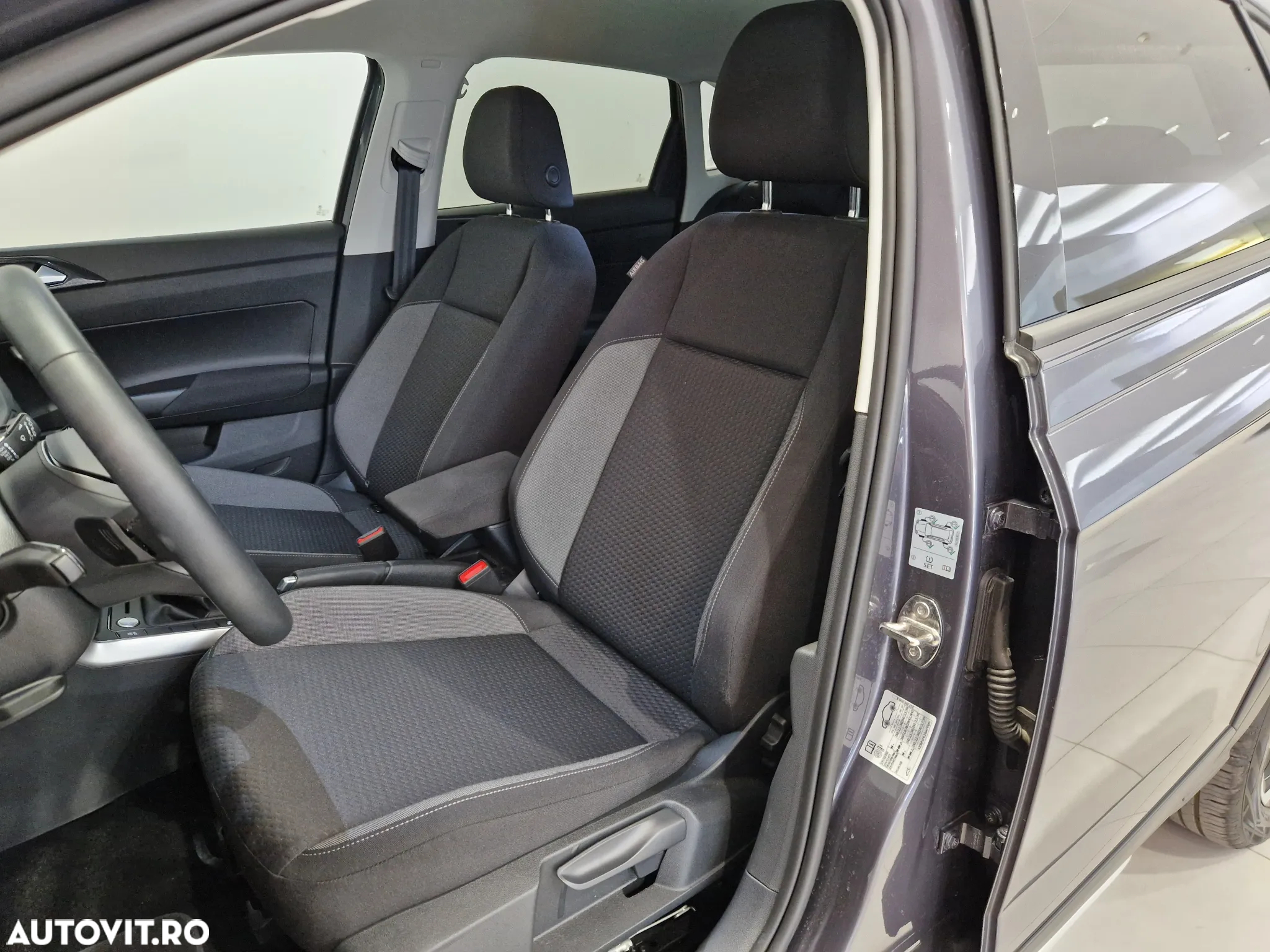 Volkswagen Taigo 1.0 TSI DSG Advanced - 11
