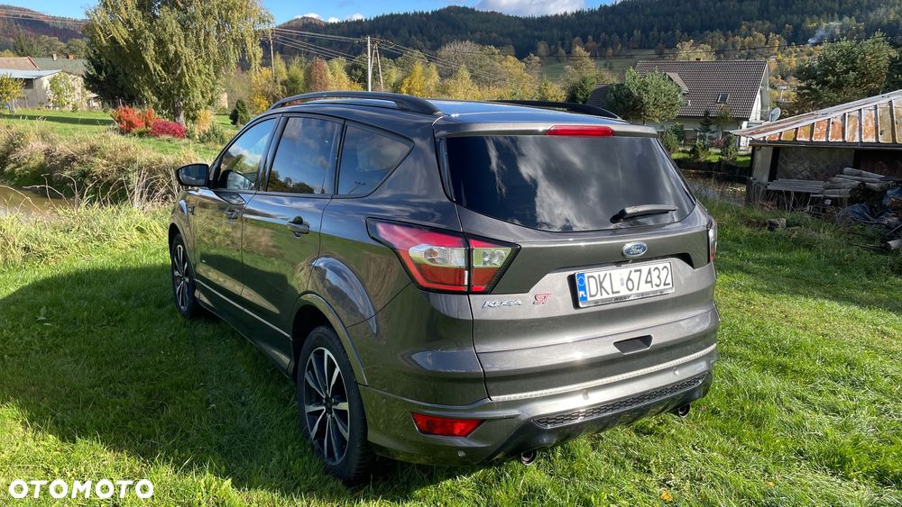 Ford Kuga - 4