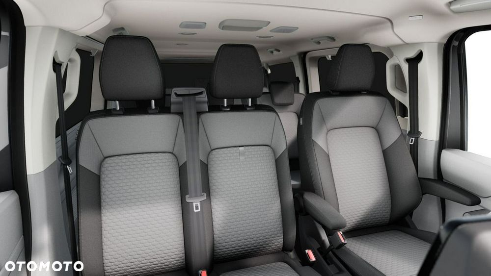 Volkswagen Caravelle - 11