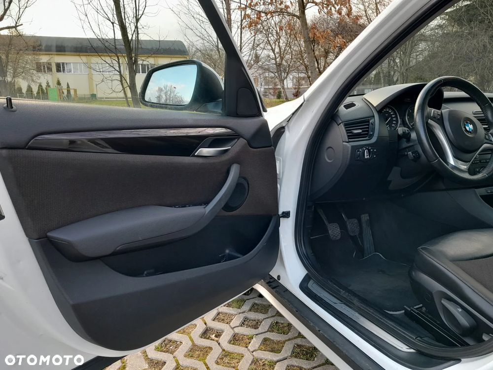 BMW X1 xDrive18d Sport Line - 10