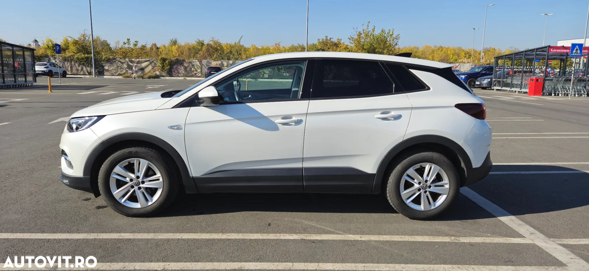 Opel Grandland X 1.2 Start/Stop Automatik Business Edition - 30