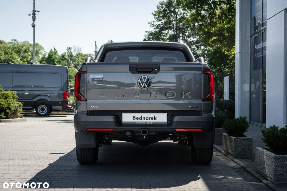 Volkswagen Amarok - 9
