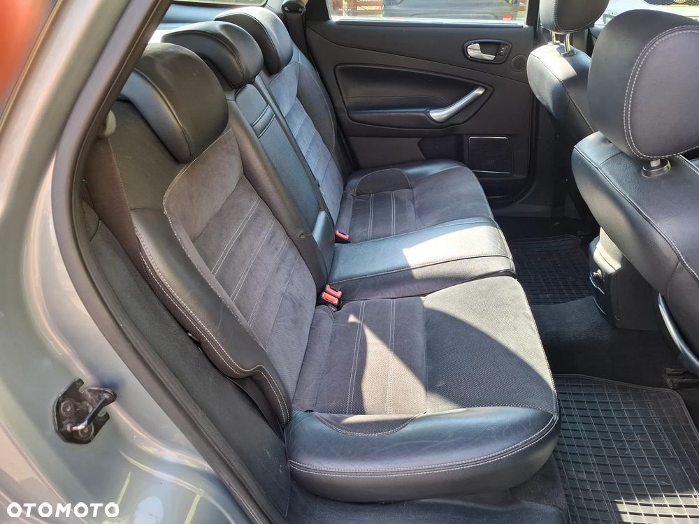 Ford Mondeo 2.0 TDCi Titanium S - 22