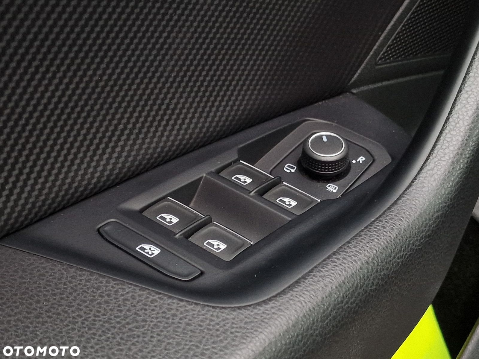 Volkswagen Arteon 2.0 TSI 4Motion R DSG - 23