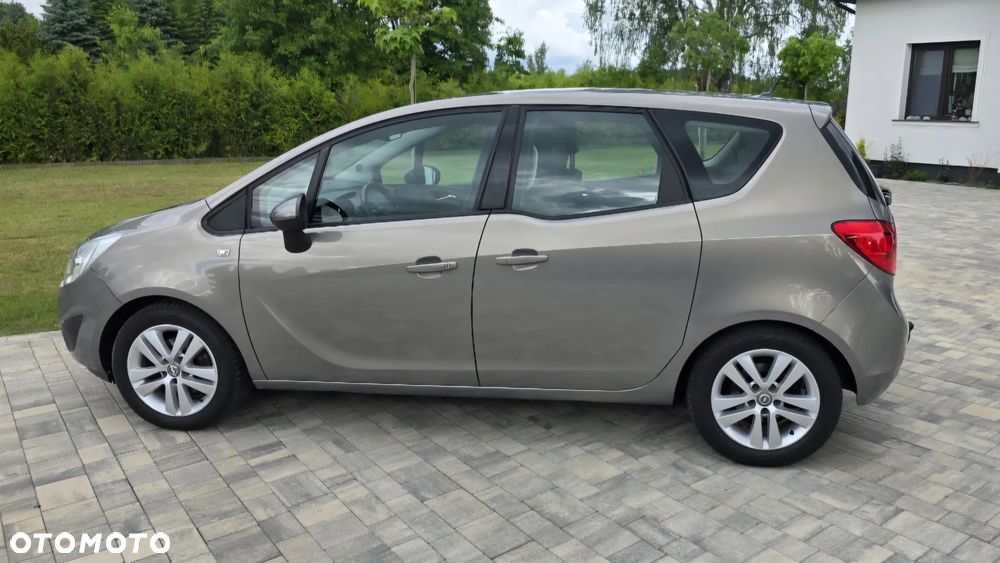 Opel Meriva 1.4 Ecoflex Design Edition - 2