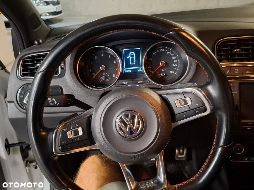 Volkswagen Polo 1.8 TSI BMT GTI DSG - 12
