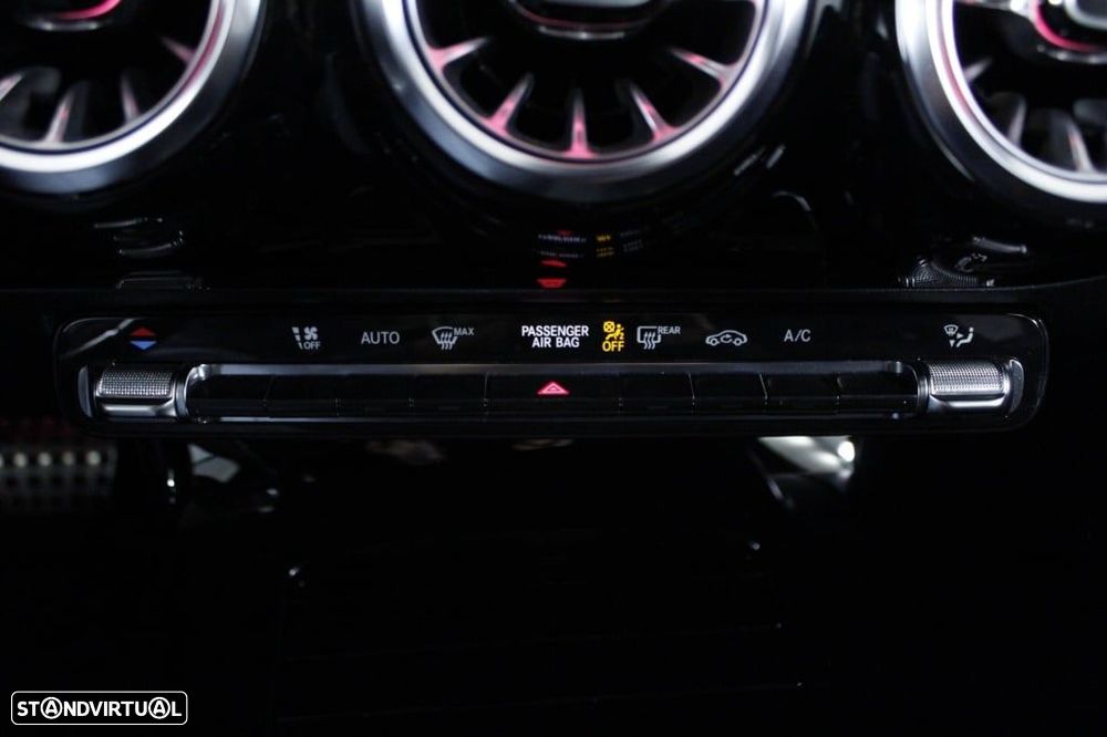 Mercedes-Benz A 180 d AMG Line Aut. - 30