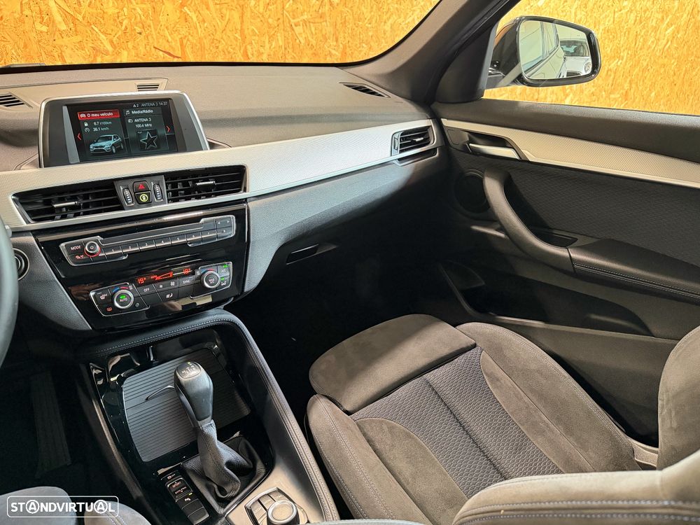 BMW X1 18 d sDrive Auto Pack M - 10