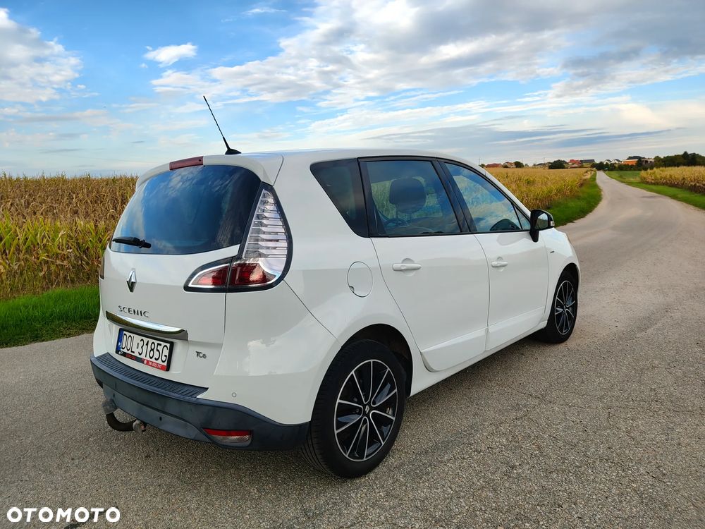 Renault Scenic 1.4 16V TCE Bose Edition - 9