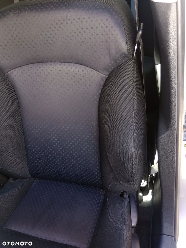 Lexus IS 220 D Classic - 9