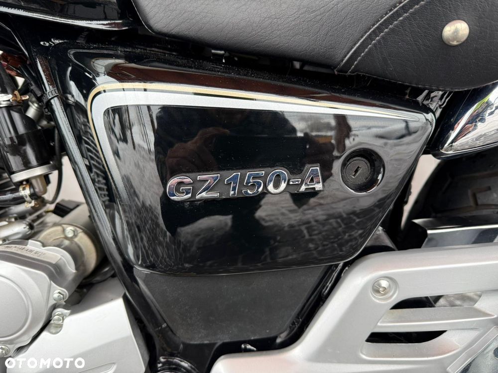 Suzuki Marauder - 26