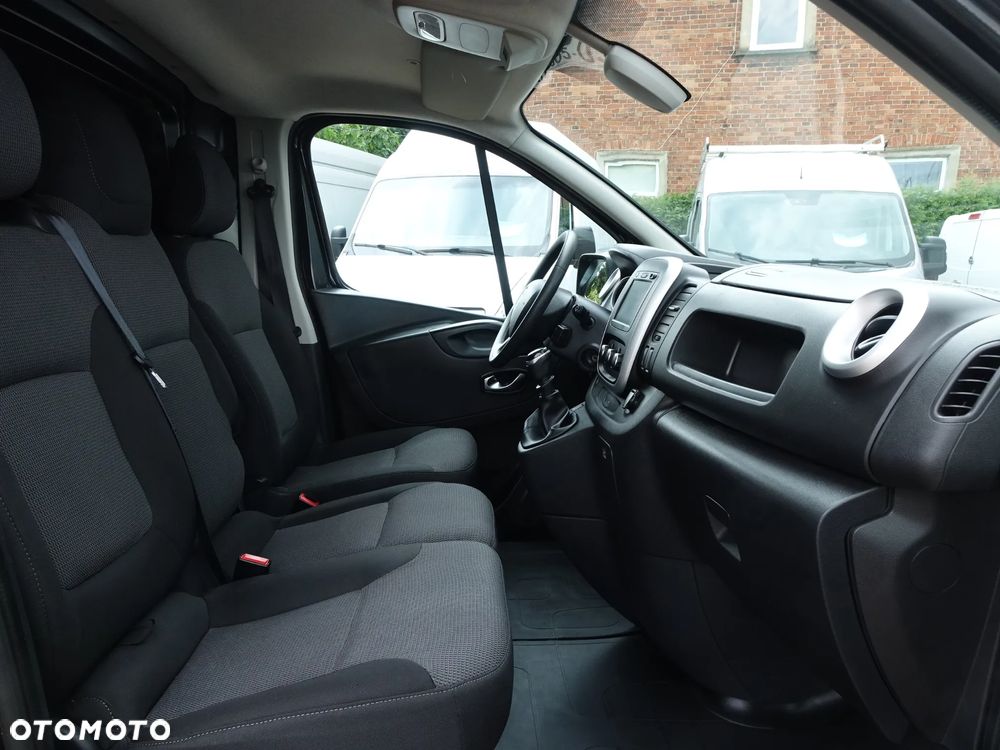 Renault Trafic 2.0 120KM 3-osobowy L1H1 MAŁY PRZEBIEG - 8