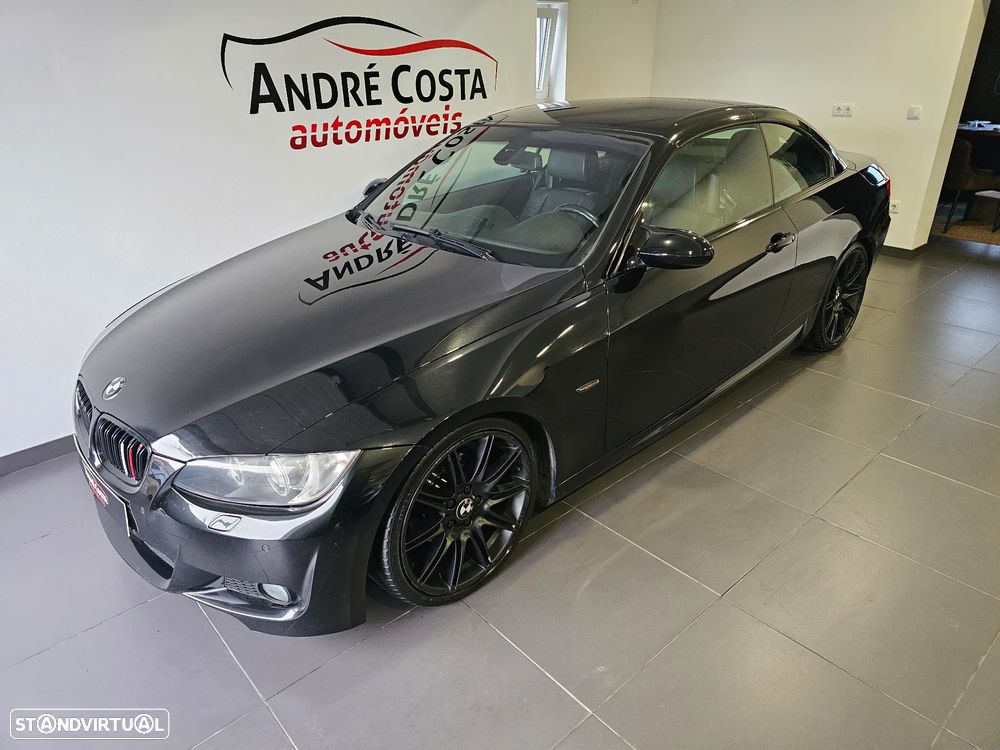 BMW 320 i M Sport Edition - 12