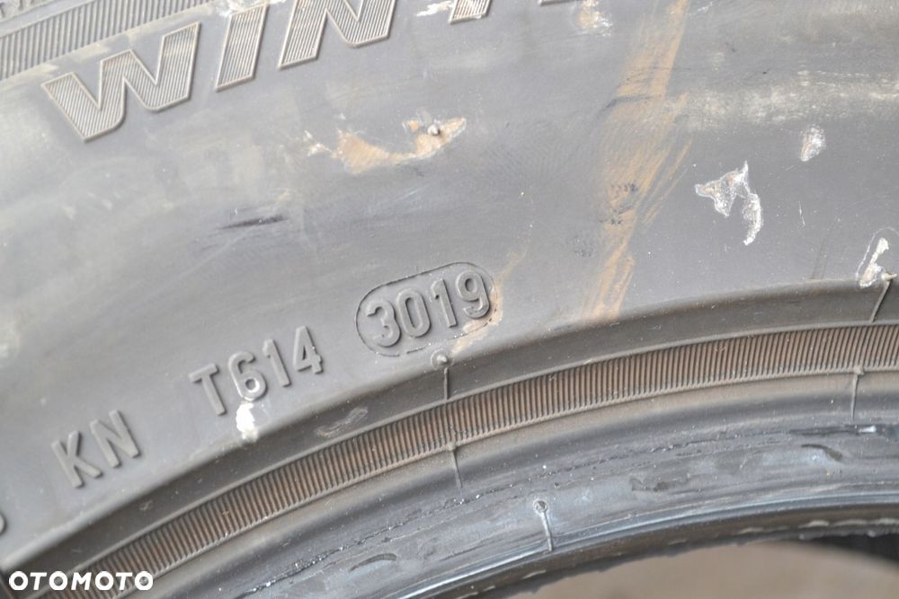205/60R17 93H PIRELLI SOTTOZERO 3 x4szt 3075z - 4