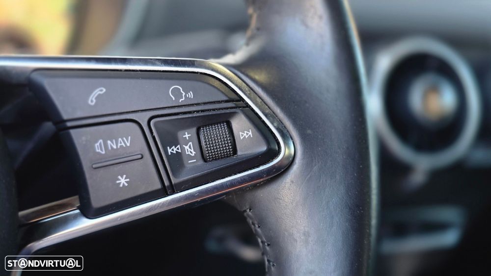 Audi TT Coupé 2.0 TDI S-line - 34